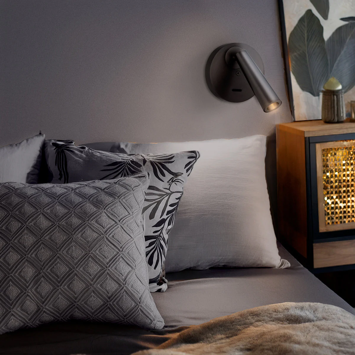 Lodan Gun Metal 1LT Wall Spotlight 3watt 3000K - lifestyle