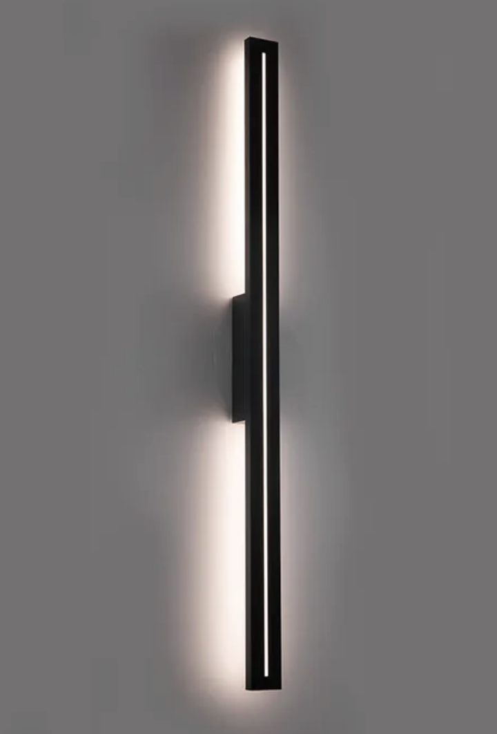 Edgar Linear Wall Light- black medium