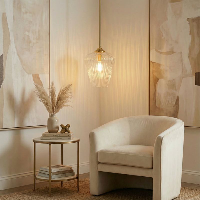 Calibo - clear Ribbon Class Pendant -lifestyle