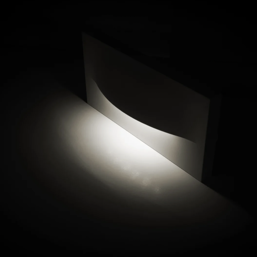 HV3229T-WHT Lisca White 240v LED  Rectangle Wall Light. - light 