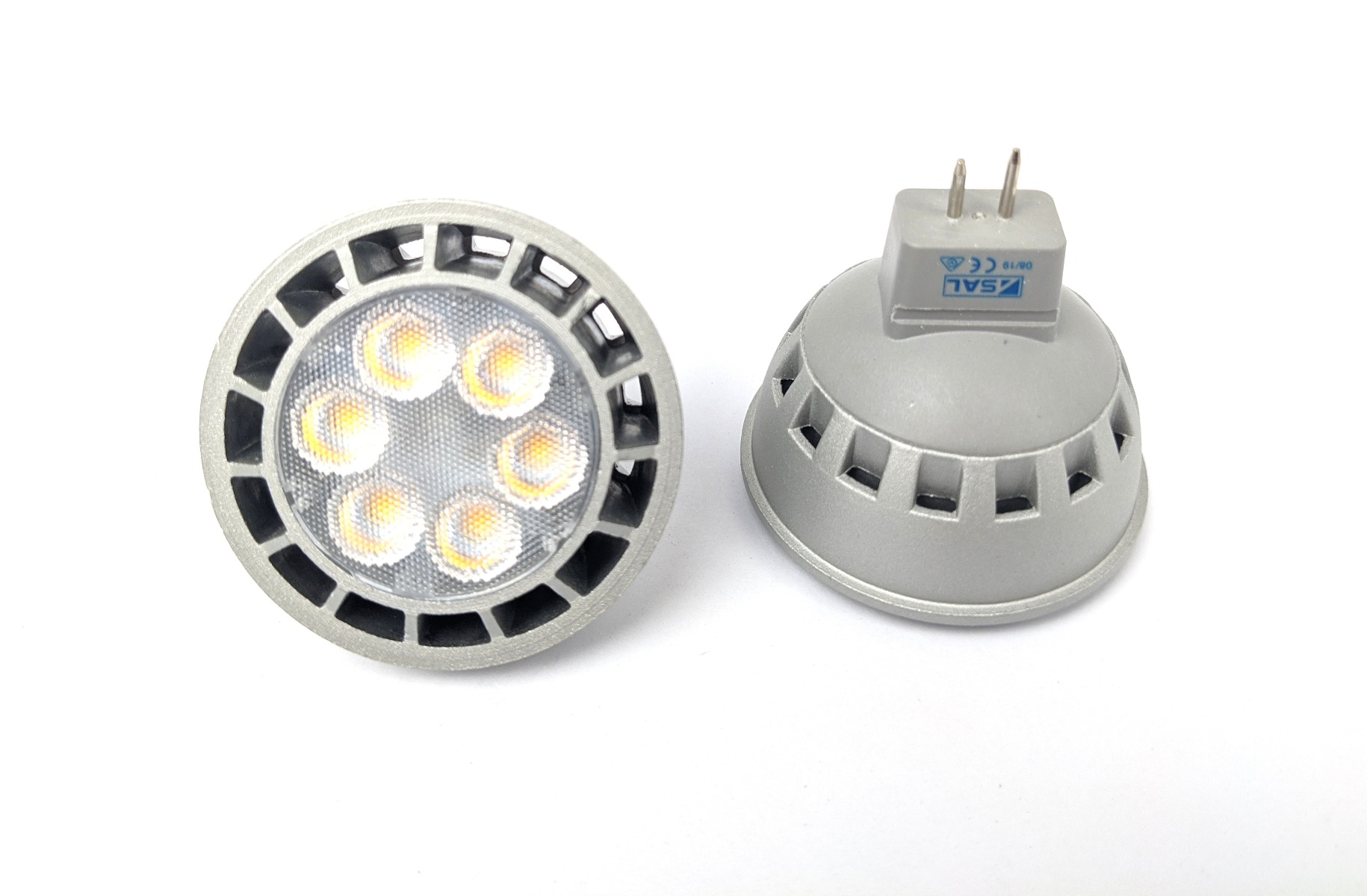MR16 9watt 12Volt Dimmable Retro Fit LED Globe - side profile