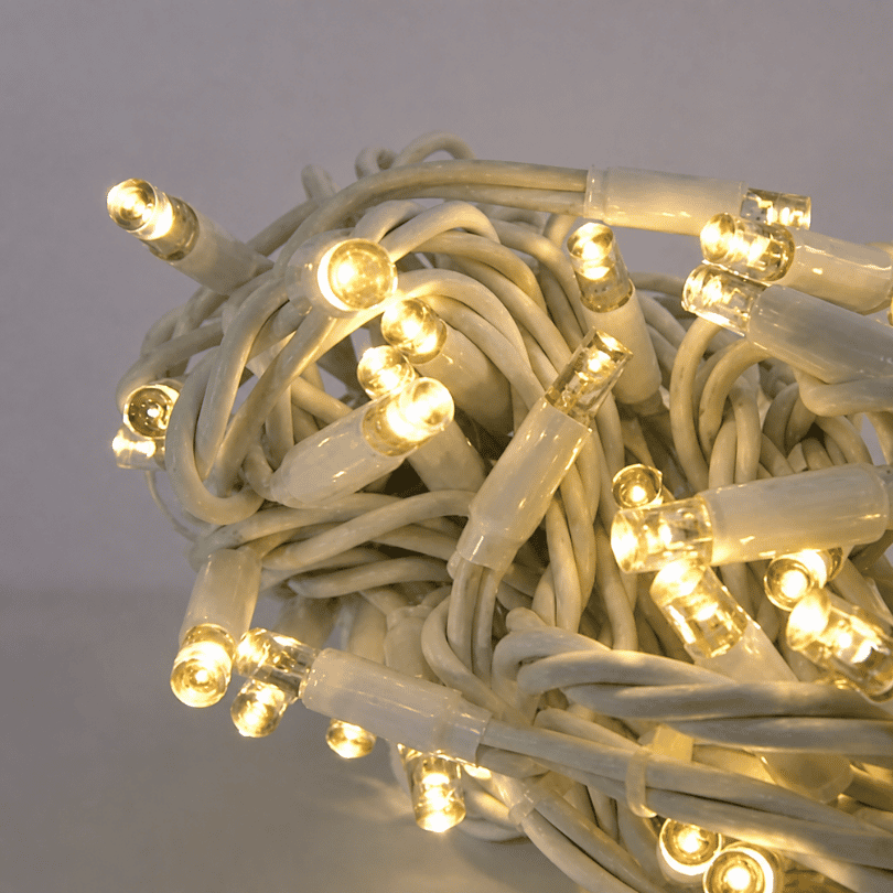 Lumenesk Fairy (10m) Warm LED/White wire - closeup0